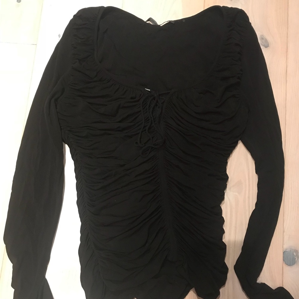 Elie Tahari black top with Long Sleeves